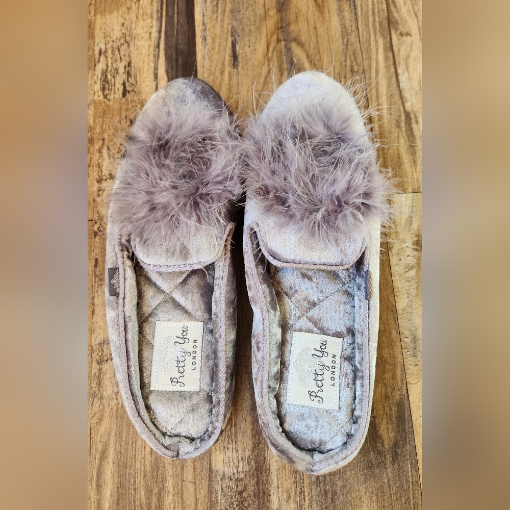 Grey Velveteen Voila Feather Jewel Embellished Pretty You London Slippers Sm